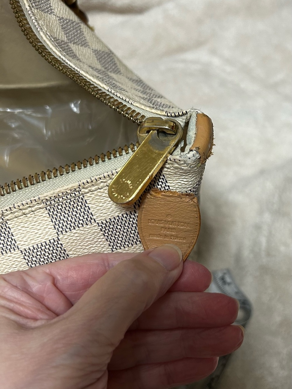 Louis Vuitton Saleya Damier Azur MM Tote - Picture 16 of 16
